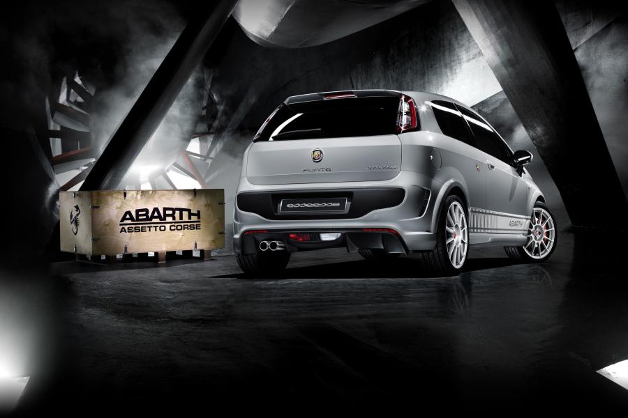  Abarth Punto Evo esseesse (199) 2010 года  (фото 3 из 8)